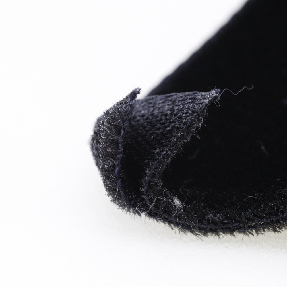 CHANEL Black Brooch - Picture 4 of 5